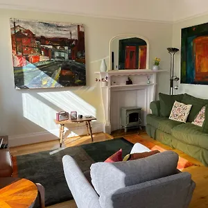  Apartment Airy Sefton Park